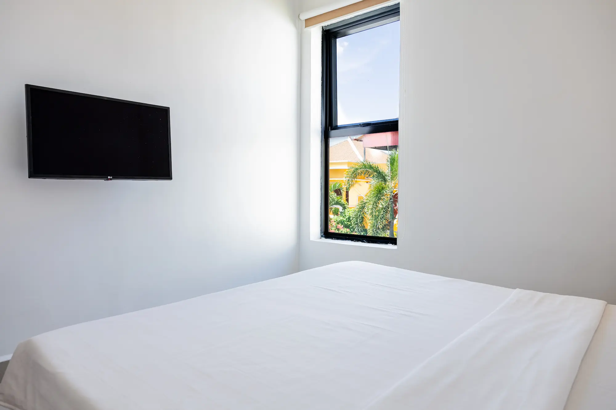 Double Room - Image 2