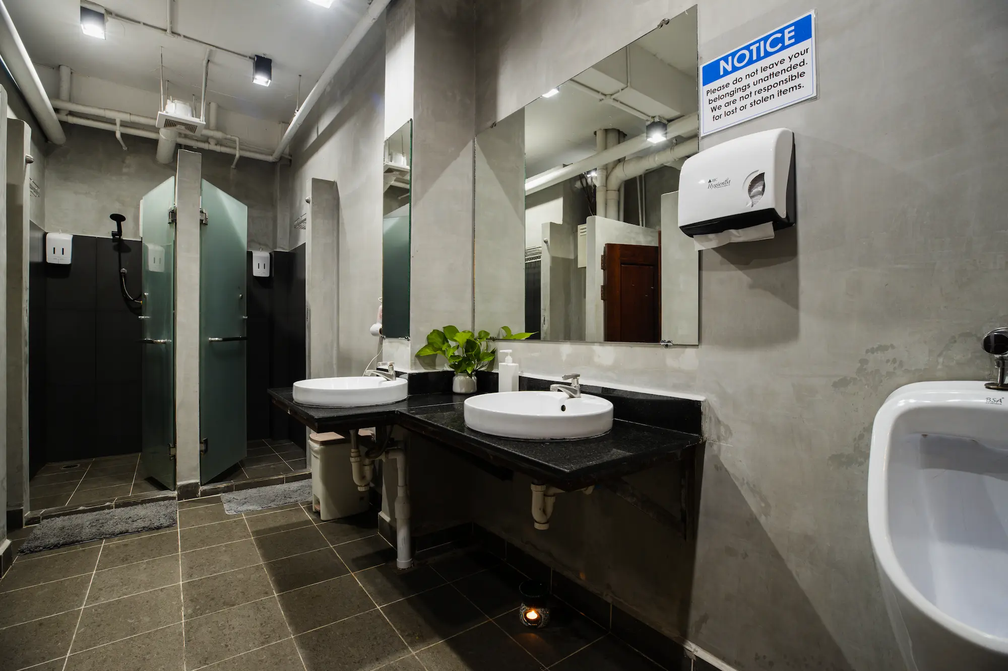 4 Bed Dormitory Room - Image 3