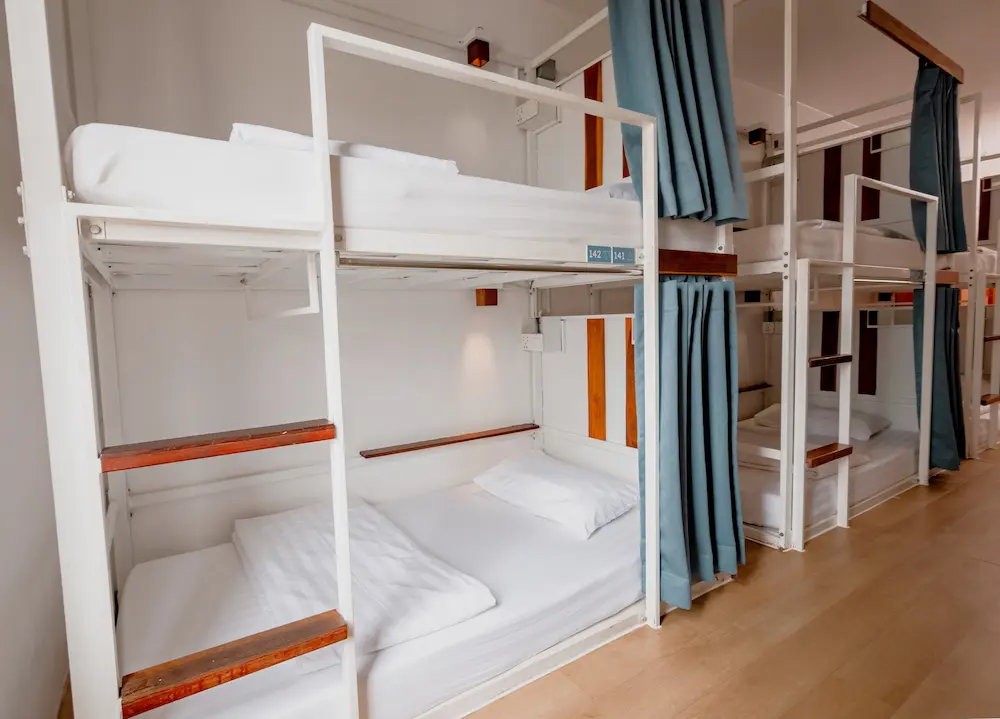 12 Bed Dormitory Room - Image 2